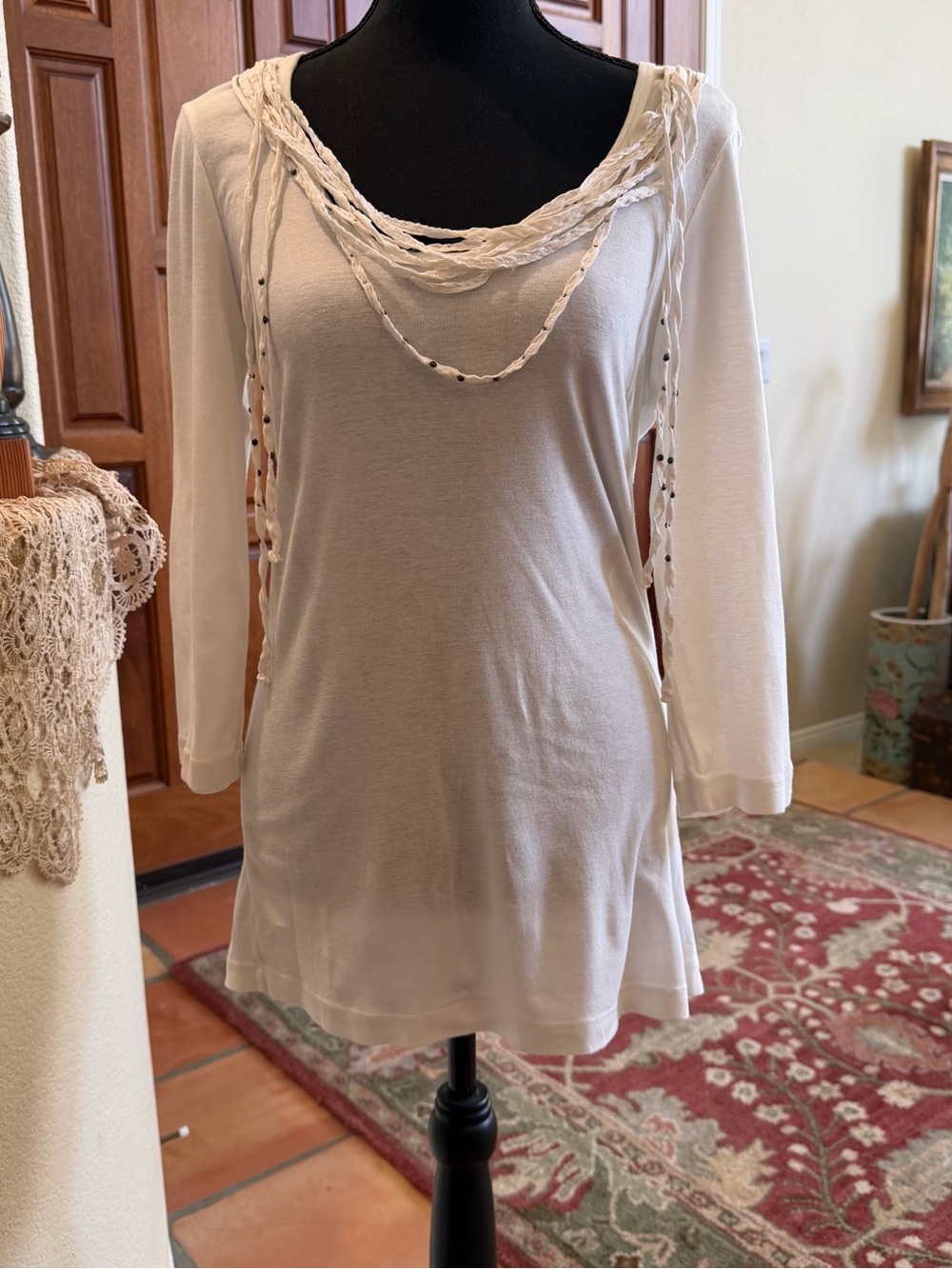 XCVI Cream Scoop Neck Long Sleeve Tunic with Studded Trim L